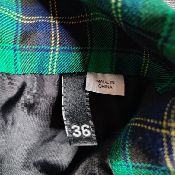 Divided by H&M Skirt Womens Medium Tartan Plaid Pleated Harry Potter Slytherin - Picture 7 of 9